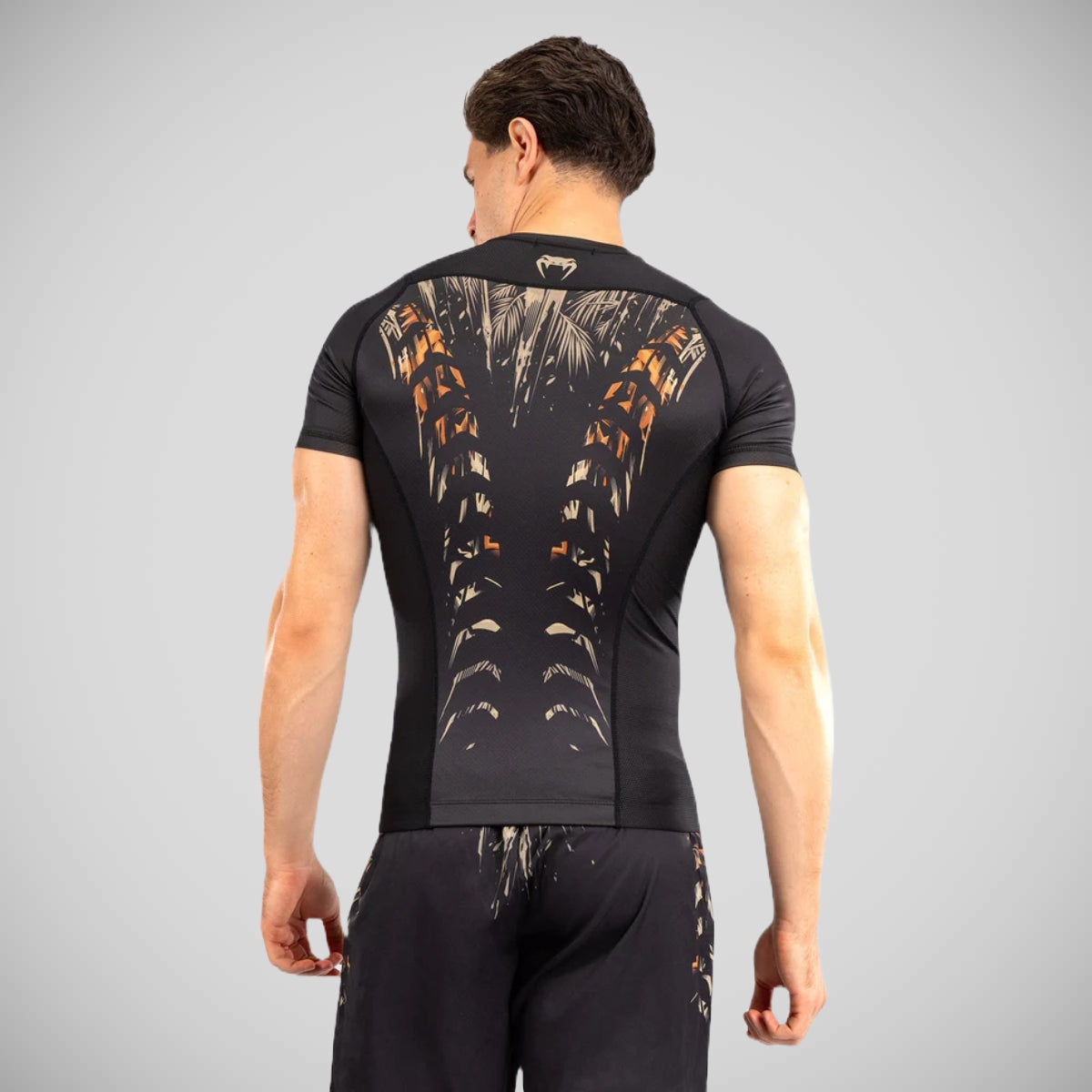 Venum Tiger с коротким рукавом с коротким рукавом охраняет черный/оранжевый