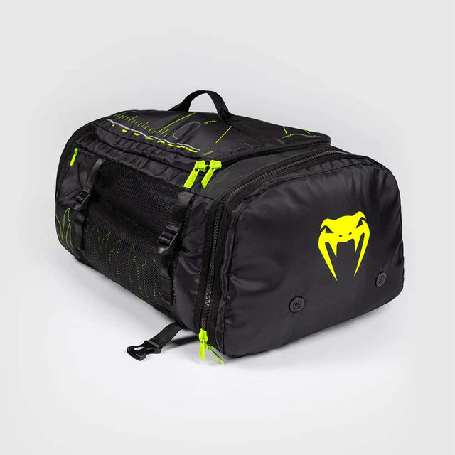 Venum Training Camp 4.0 Sports Bag Black/Neo Green