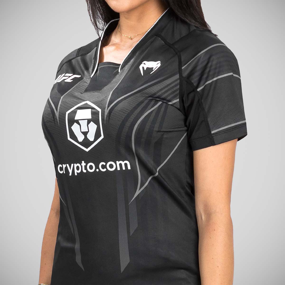 Venum UFC Authentic Fight Night 2.0 Women's Walkout Jersey Black