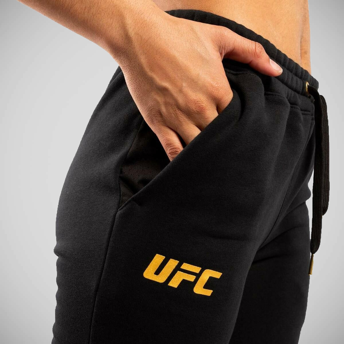 Venum UFC Replica Frauen Jogger schwarz/gold