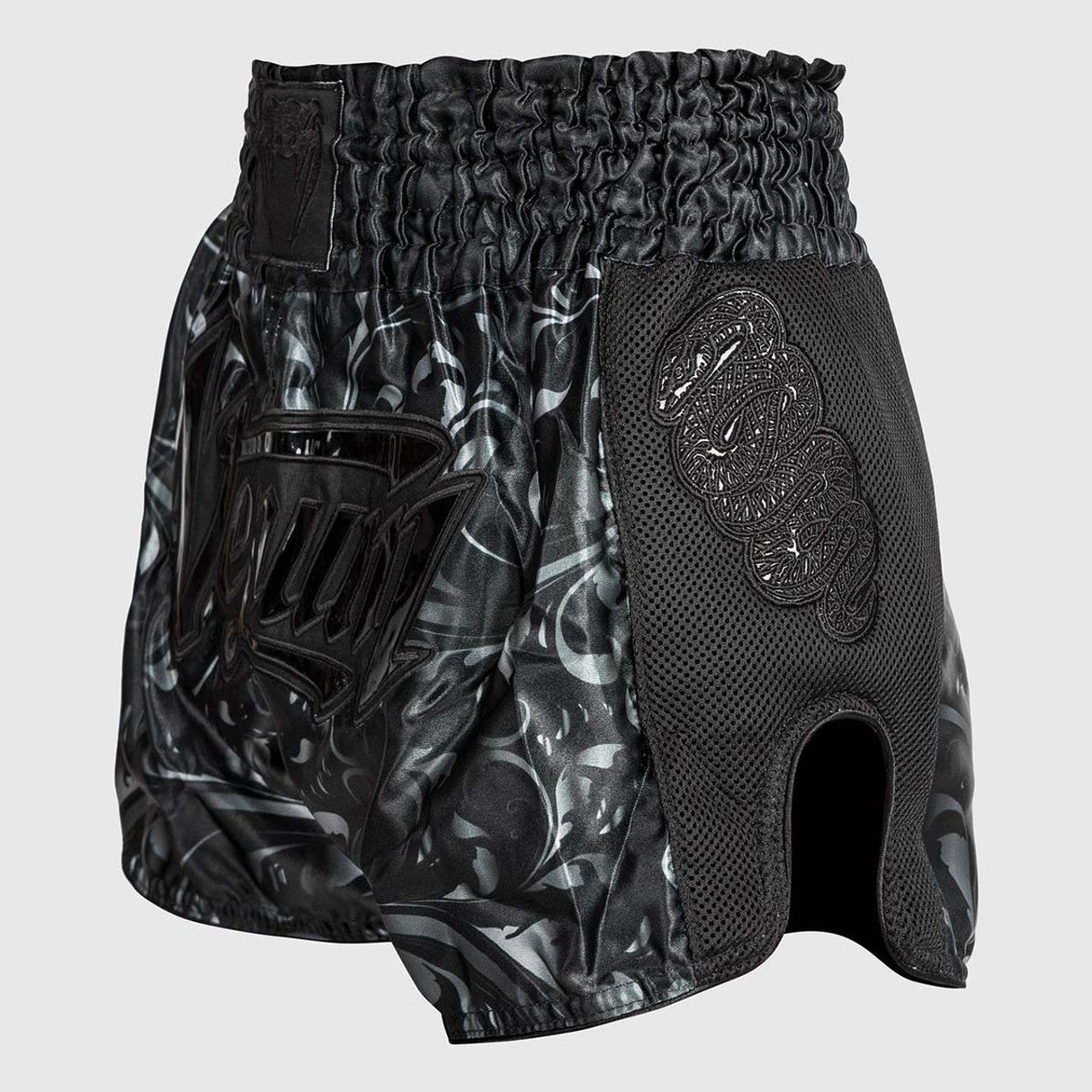 Venum Absolute 2.0 Muay Thai Shorts Black/Black
