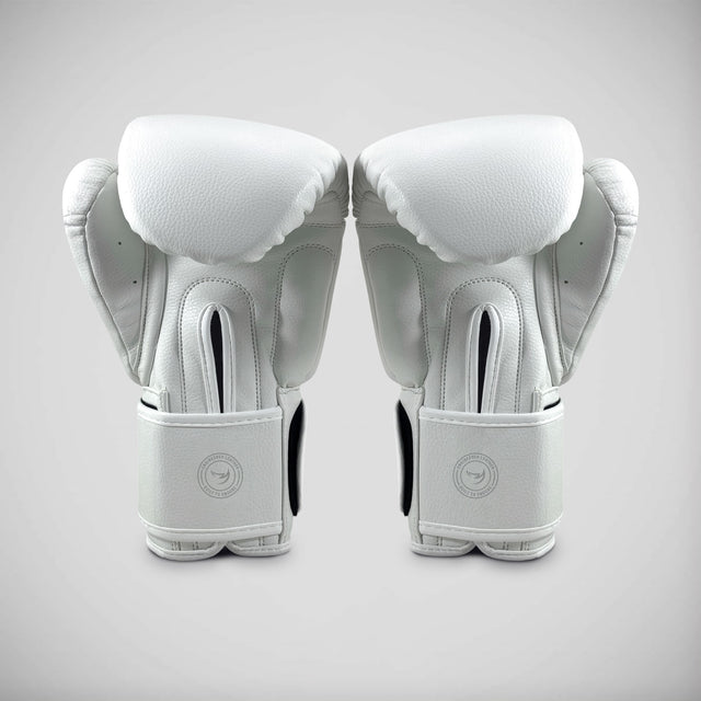 Fumetsu FMT1 Thai Boxing Gloves White - design close-up