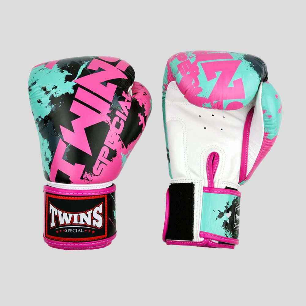 Twins FBGVL4-61 Candy Boxing Gloves White/Pink