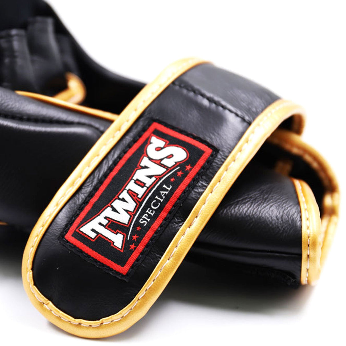 Twins Special GGL14 MMA Sparring Gloves Black-Gold