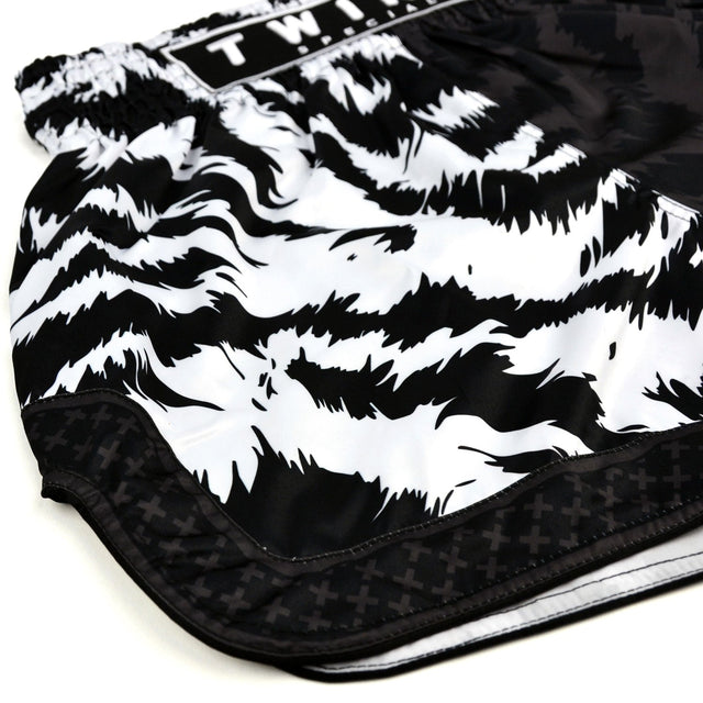 Twins Special Muay Thai Shorts Jungle Black-White