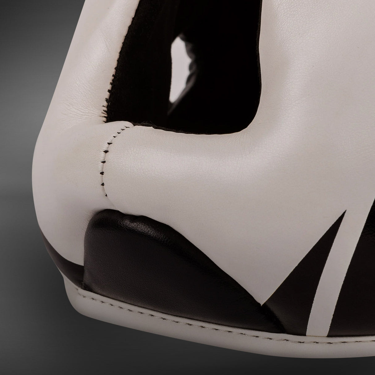 Venum Challenger Kids Headgear Black/White - side