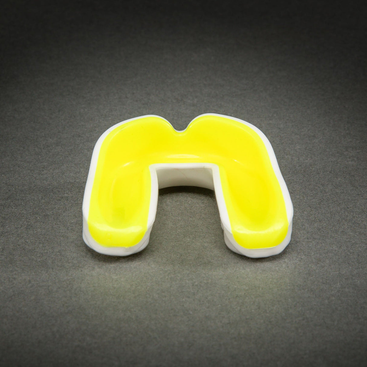 Venum Challenger Mouthguard White/Yellow - detail