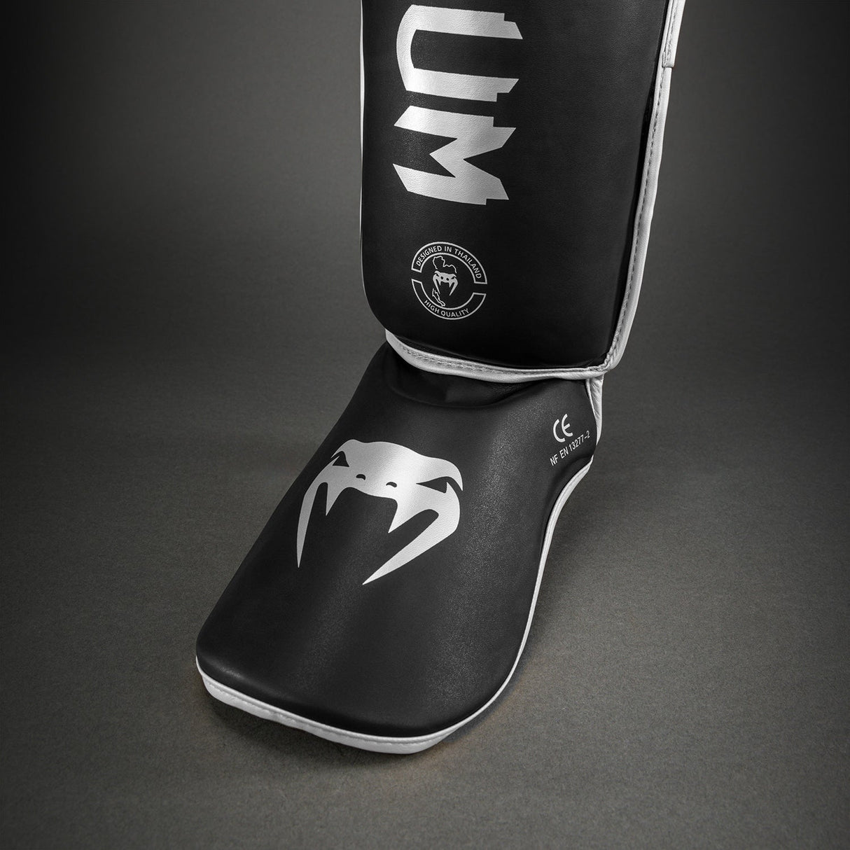 Venum Challenger Stand Up Shin Guards Black/Silver - side