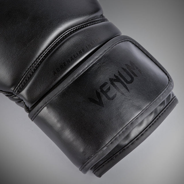 Venum Contender 1.5 Kids Boxing Gloves Black/Black - detail