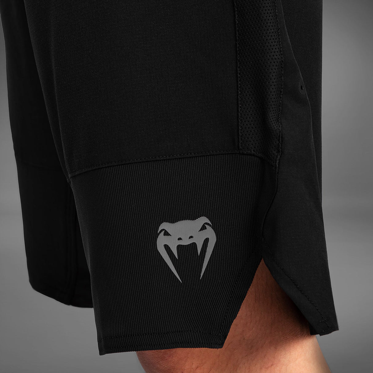 Venum G Fit Air Fightshort Black - 5