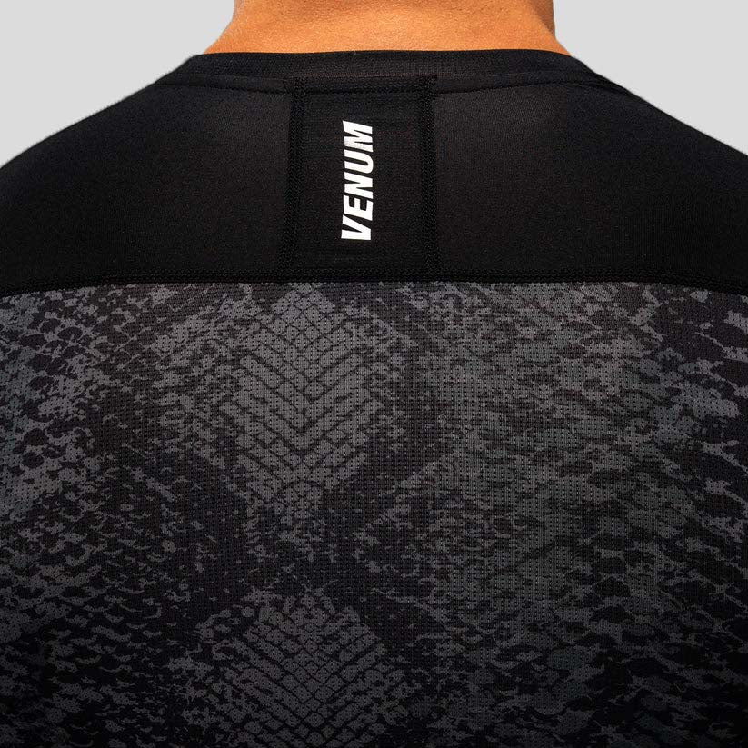 Venum G-Fit Scales Long Sleeve Rash Guard Black/Charcoal Grey