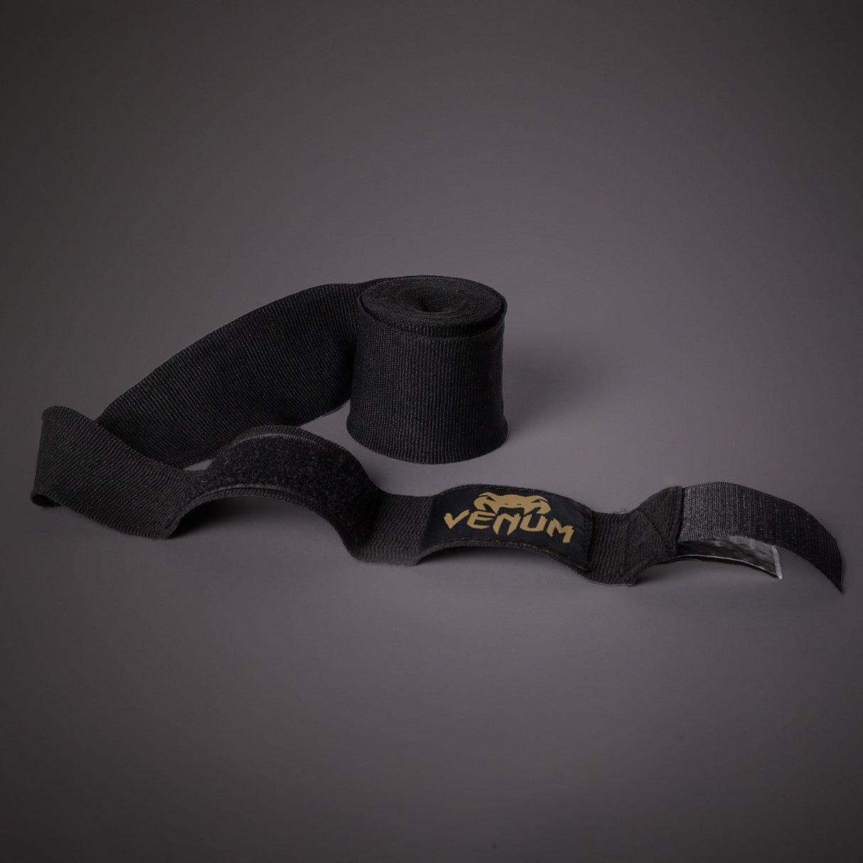 Venum Kontact Boxing Hand Wraps Black/Gold 4.5m (180 in) - detail