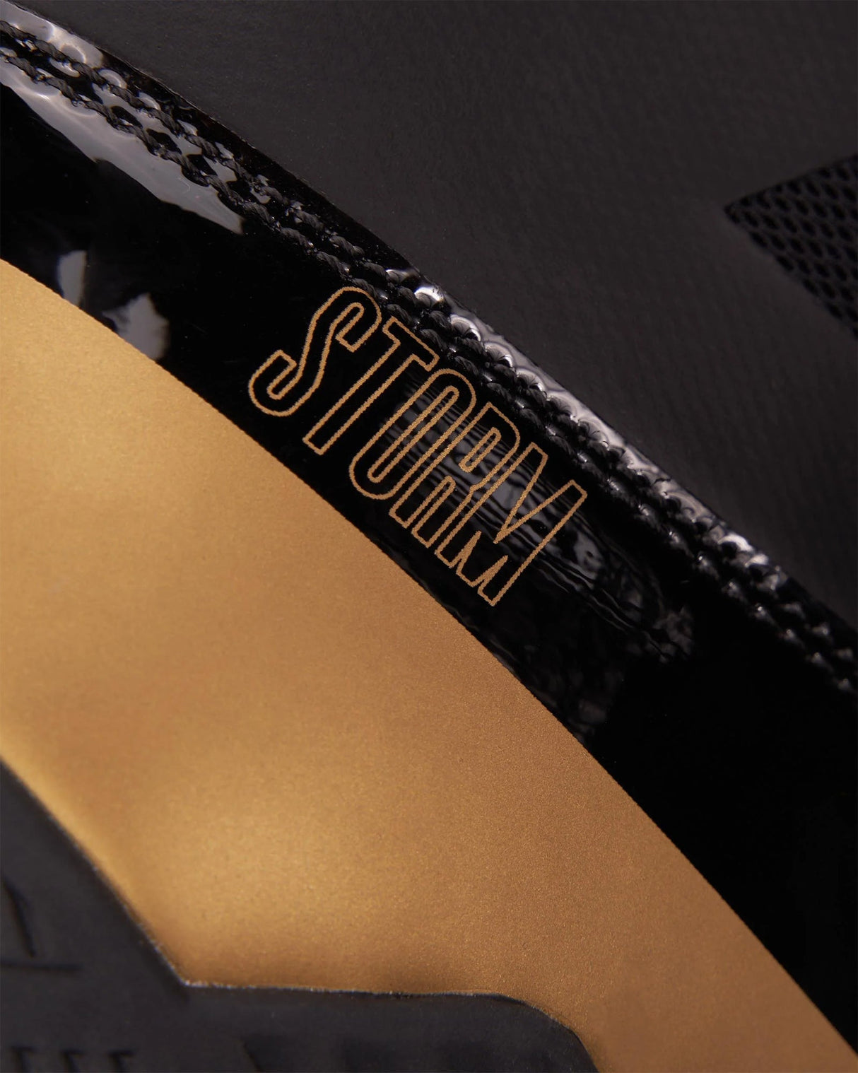 Fly Kids Storm Boxing Boots Black/Gold