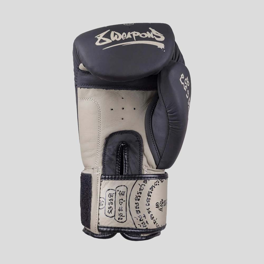 8 Weapons 8 Ways Yant Boxing Gloves Black/Sand
