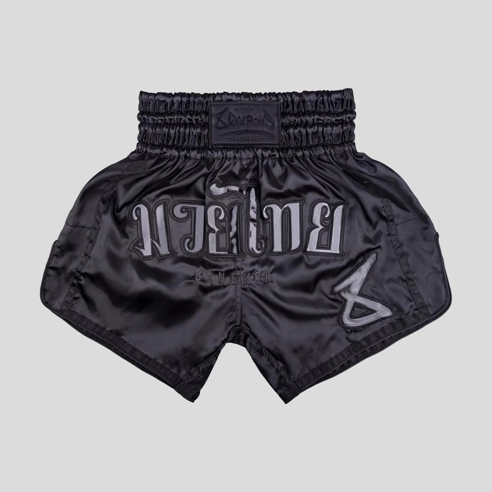 8 Weapons Bangkok Muay Thai Shorts Black/Black
