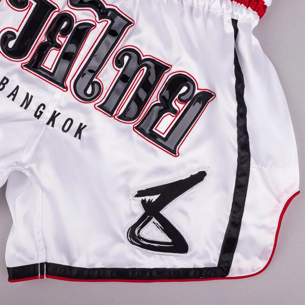 8 Weapons Bangkok Muay Thai Shorts White/Black