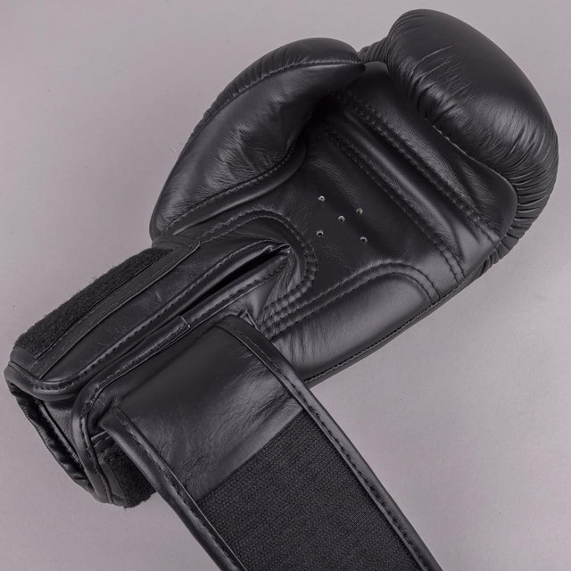8 Weapons Bangkok Boxing Gloves Black/Black - view 5