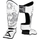 8 무기 Sak Yant Tiger Shin Guards White/Black