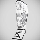 8 zbraní Sak Yant Tiger Shin Guards White/Black