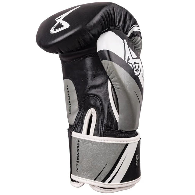 8 Weapons Shift Boxing Gloves Black/White