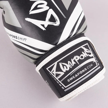 8 Weapons Shift Boxing Gloves Black/White