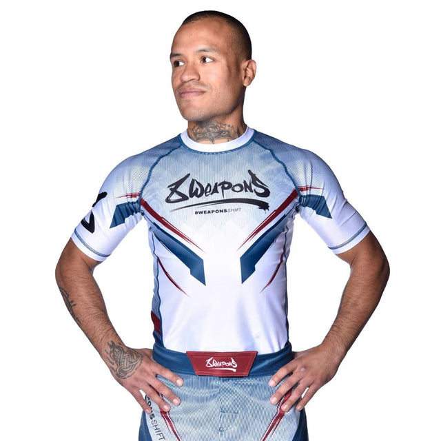 8 Weapons Shift Short Sleeve Rash Guard White/Navy/Red