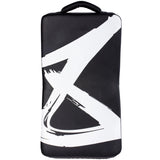 8 Weapons Strike Kick Shield Schwarz