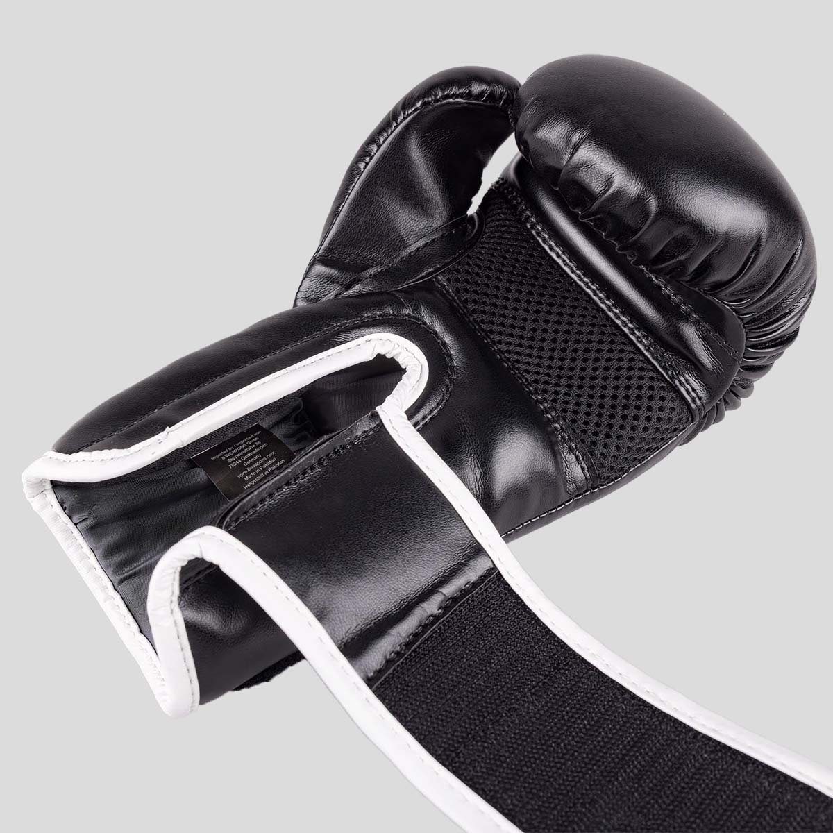 8 Weapons Unbegrenzte 2.0 Kinder Boxhandschuhe Schwarz/Weiß