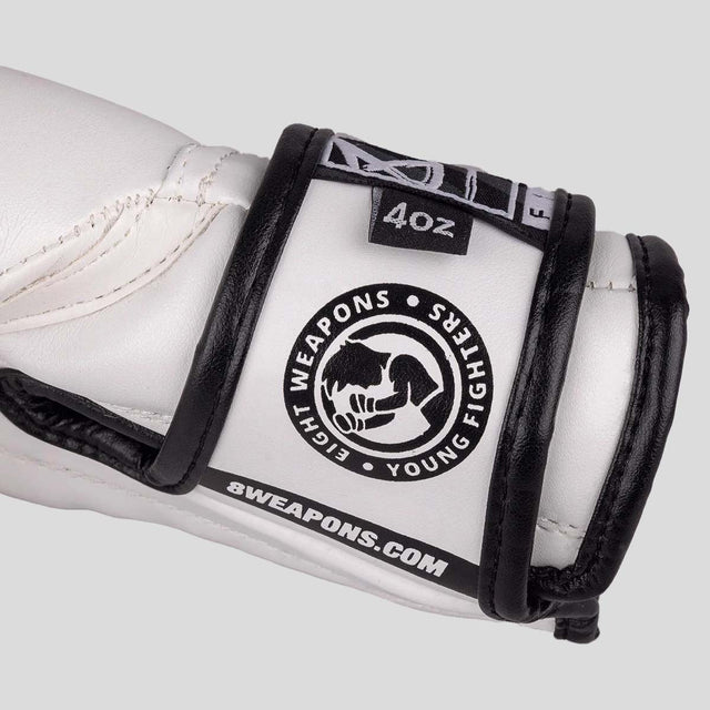 8 Weapons Unlimited 2.0 Kids Boxing Gloves White/Black