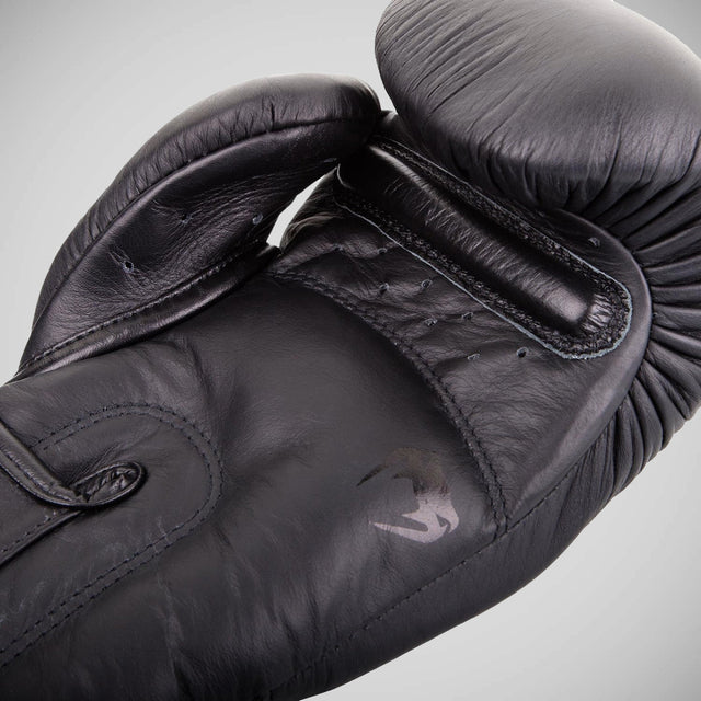 Venum Giant 3.0 Boxing Gloves Black/Black