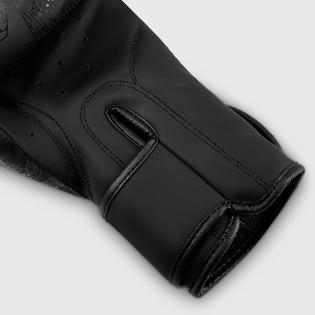 Fumetsu mjolnir bokshandschoenen zwart/brons