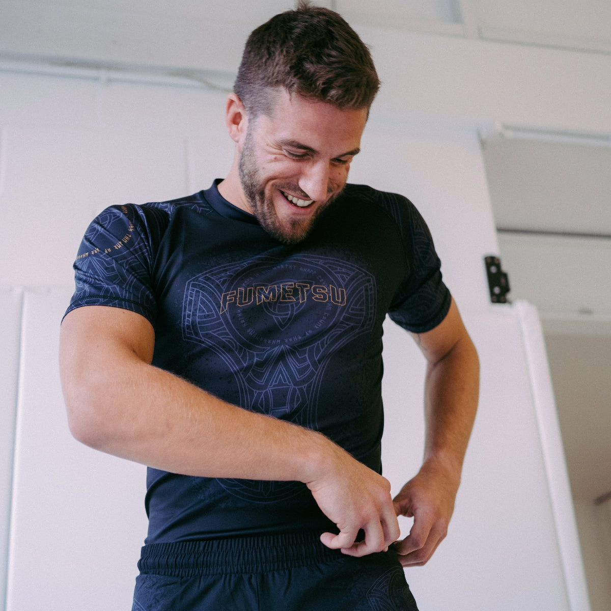 Black/Bronze Fumetsu Mjolnir Short Sleeve Rash Guard   