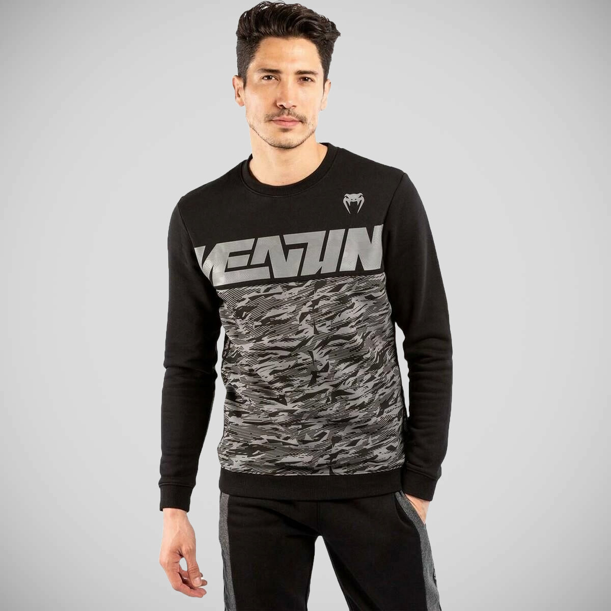 Venum Schließen Sie Sweatshirt Black/Camo an