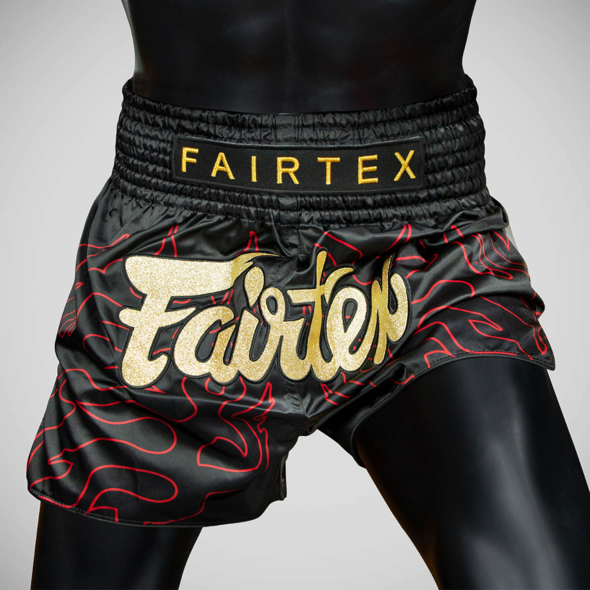 Fairtex BS1920 Lava Muay Thai Shorts Schwarz