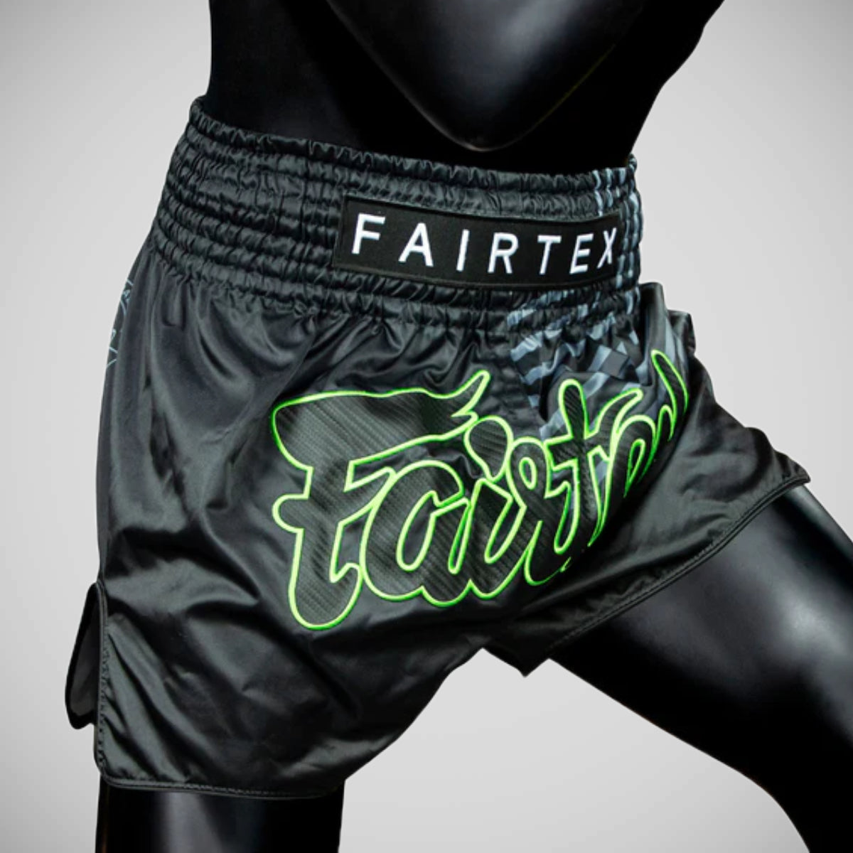 Fairtex BS1924 Rennfahrer Muay Thai Shorts Schwarz
