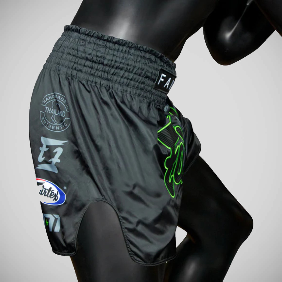 Fairtex BS1924 Rennfahrer Muay Thai Shorts Schwarz