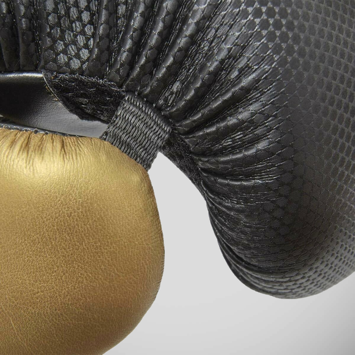 Reebok 4ft Punch Bag and Boxing Gloves Black/Gold   