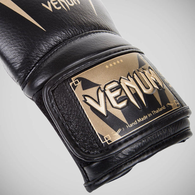 Venum Giant 3.0 Boxing Gloves Black/Gold