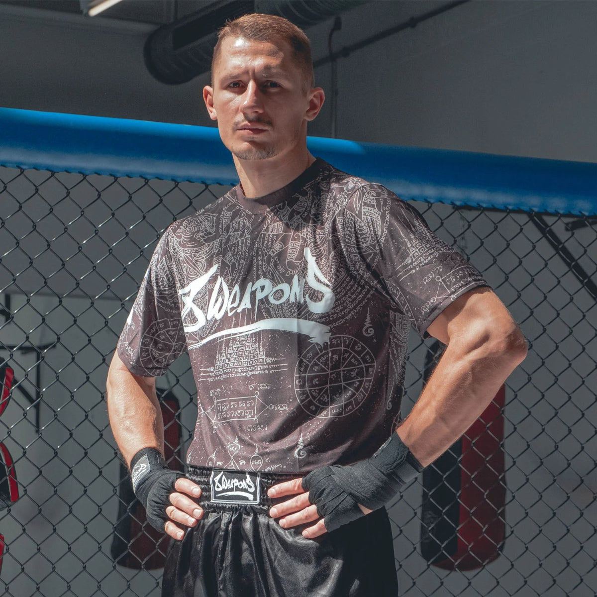 8 όπλα hanuman yant λειτουργικό μπλουζάκι μαύρο/γκρι