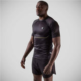 Kingz unerbittlicher kurzärmeliger Hautausschlag Wache Schwarz