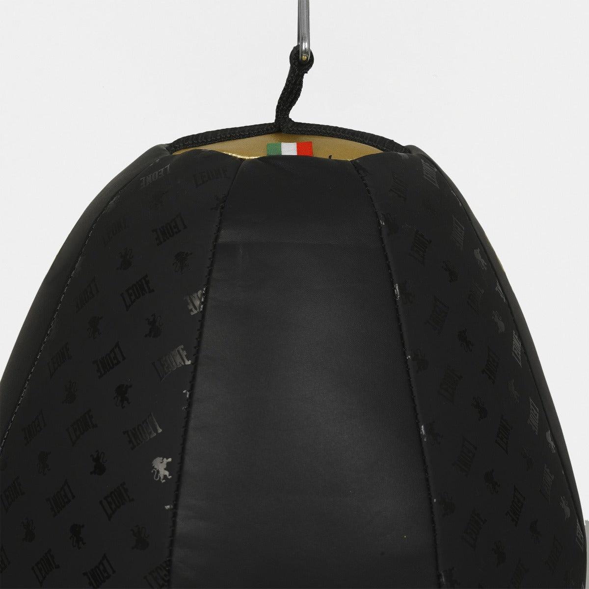 Leone DNA 7lbs Punch Bag schwarz
