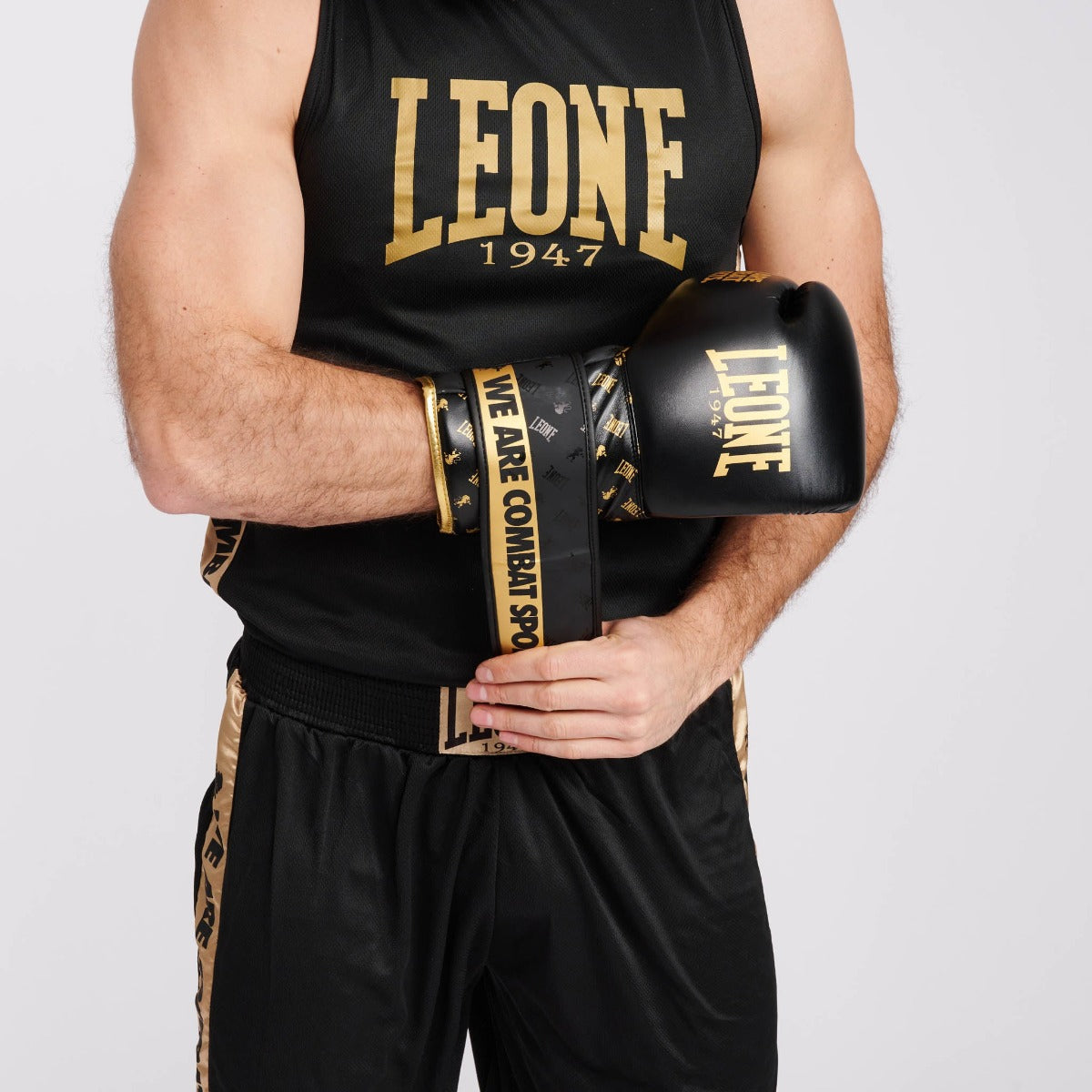 Black Leone DNA Boxing Gloves   