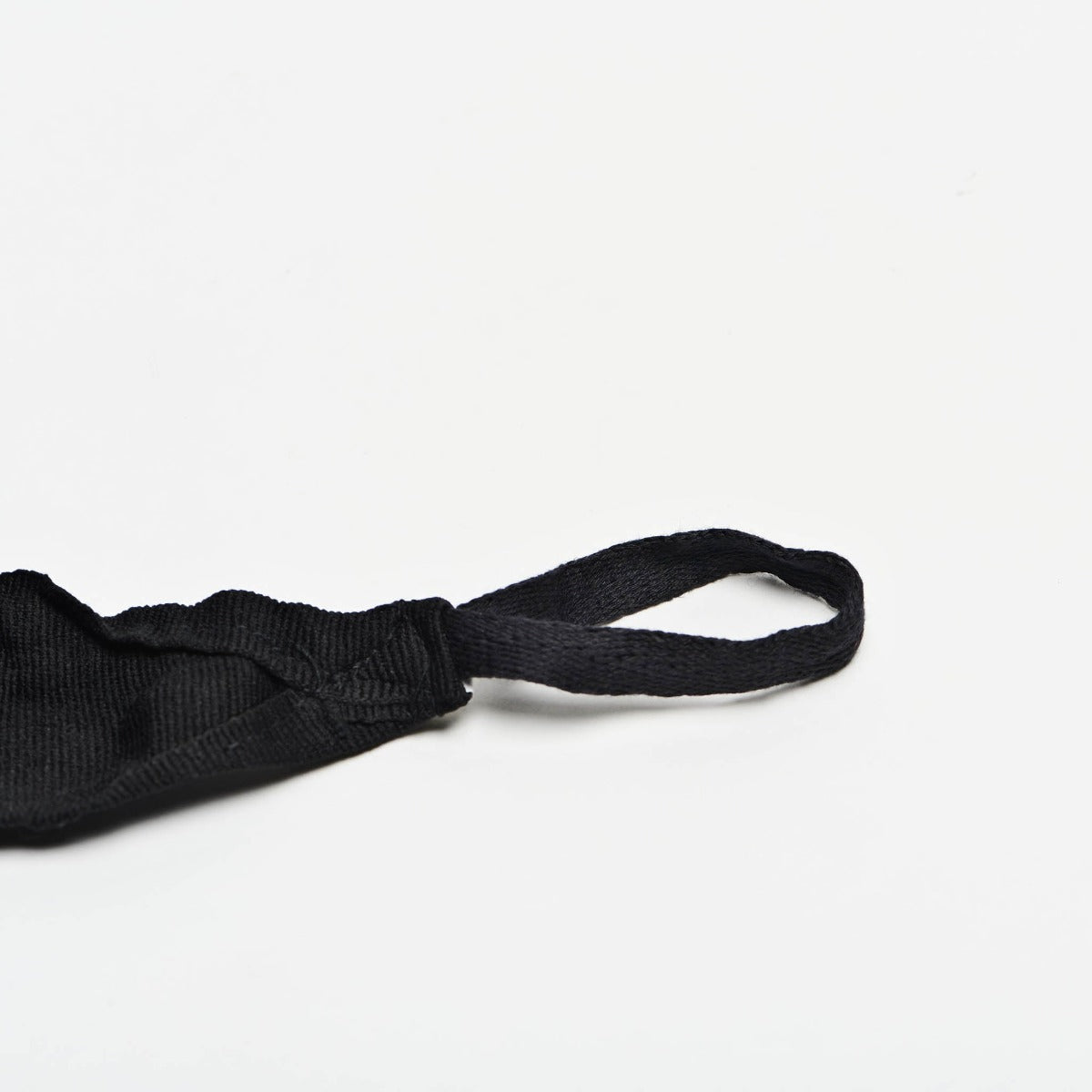 Leone Hand wickelt schwarz um