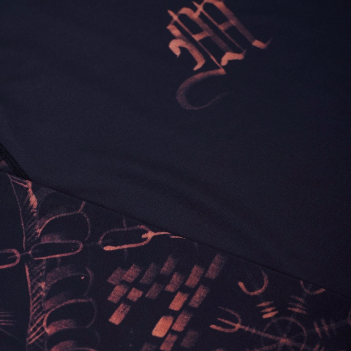 Manto бесплатно объятия с длинным рукавом сып