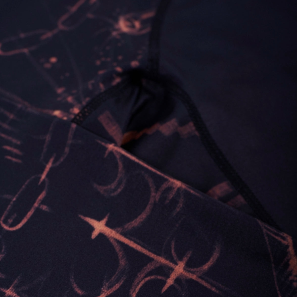 Manto бесплатно объятия с длинным рукавом сып