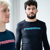 Vooruitgang onbekende kraan met lange mouwen uitslagbeschermer zwart