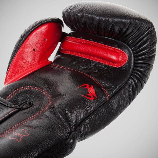 Venum Giant 3.0 Boxing Gloves Black/Red
