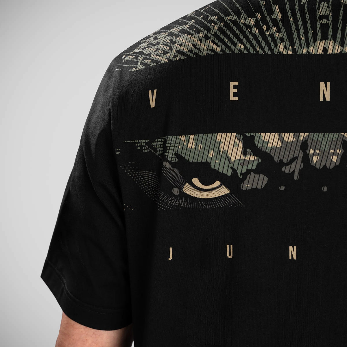 Tričko venum gorilla džungle černé/písek