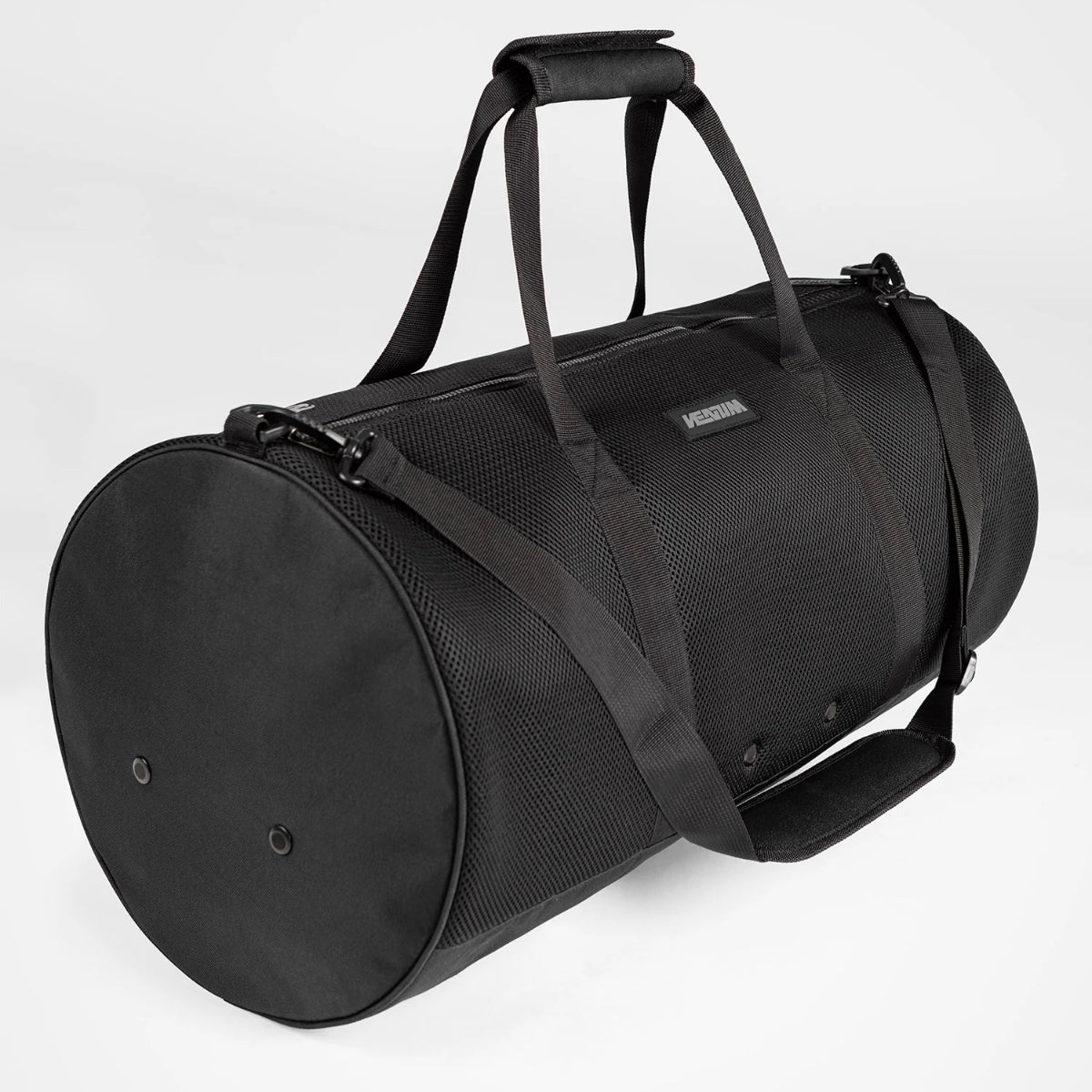 Venum Sluit XL Duffle Bag zwart aan