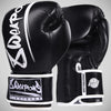 8 Weapons Guantes de boxeo ilimitados en blanco/blanco